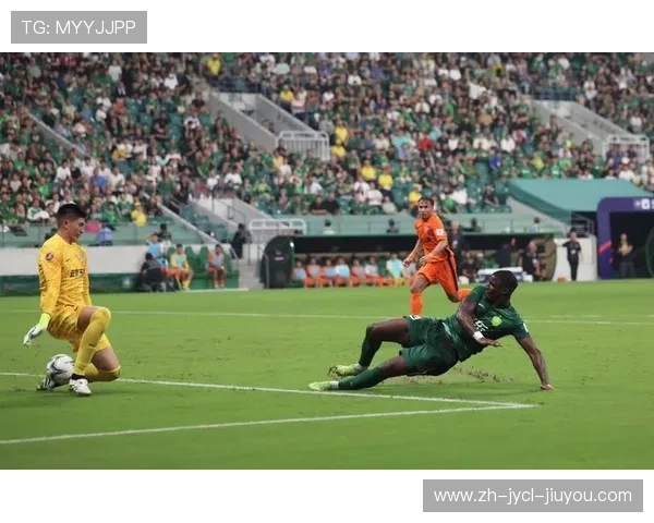 足协杯半决赛综述河南队点球惊险过关北京国安大胜强势晋级 足协杯半决赛综述河南队点球惊险过关北京国安大胜强势晋级